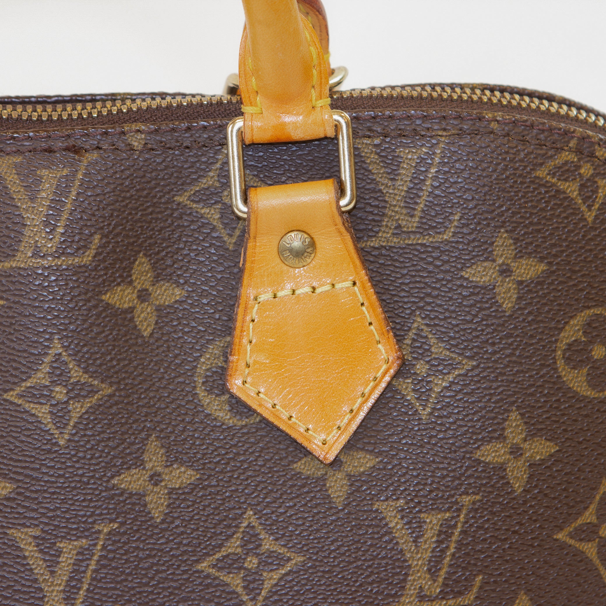 Louis Vuitton Alma PM