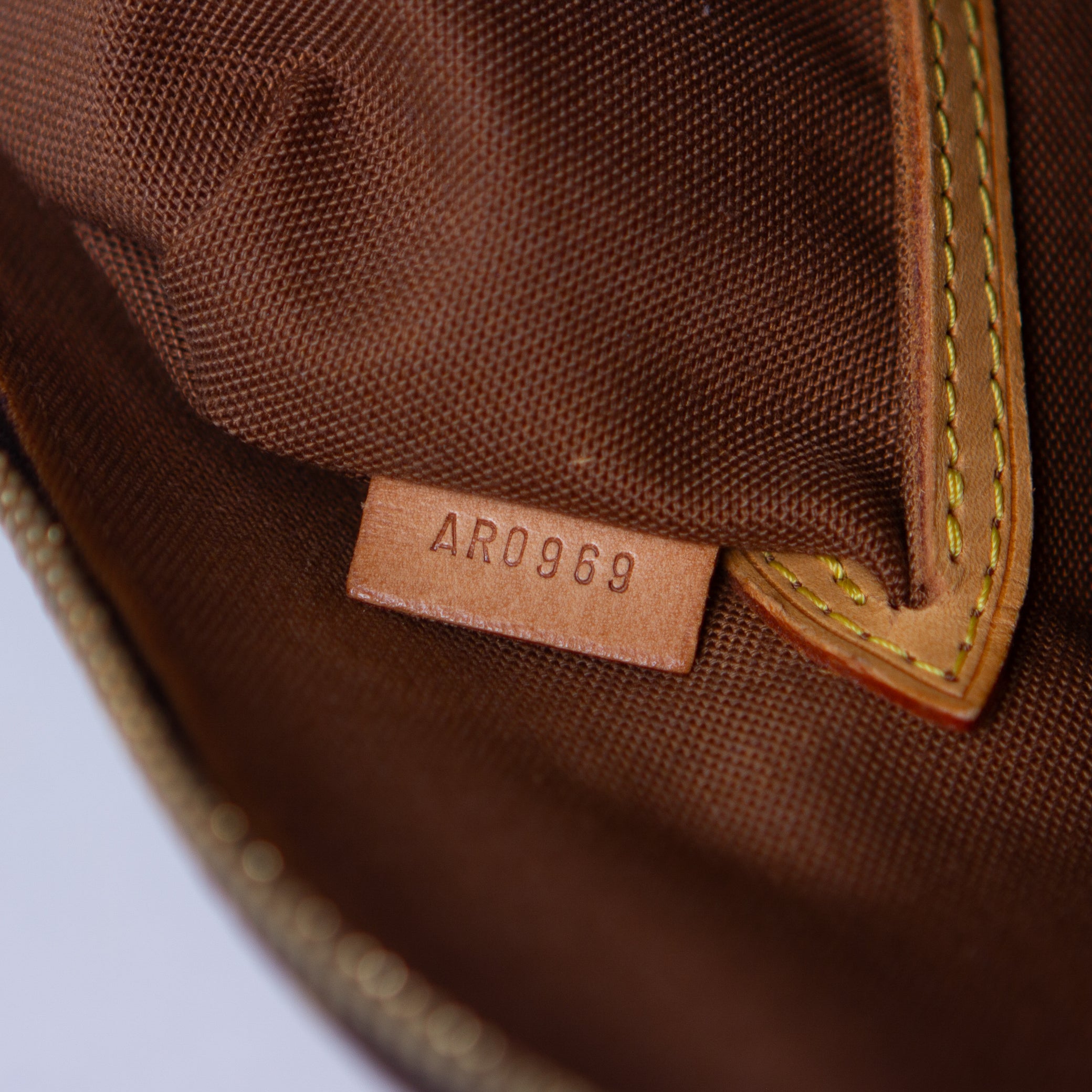 Louis Vuitton Alma PM