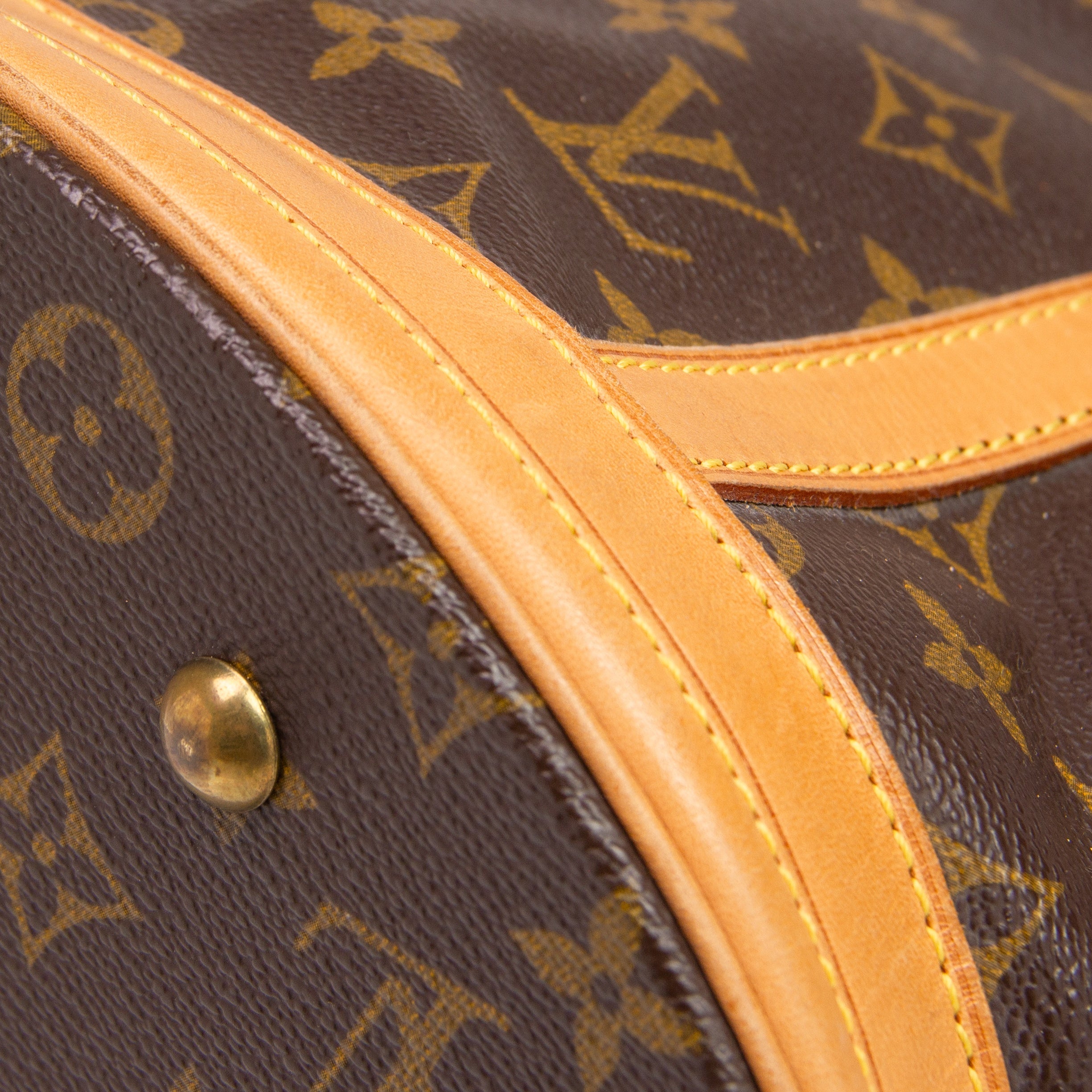Louis Vuitton Bucket GM