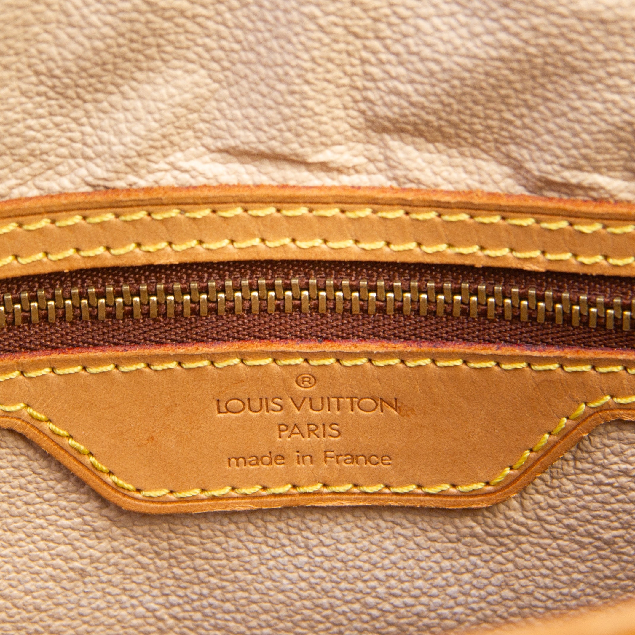 Louis Vuitton Bucket GM