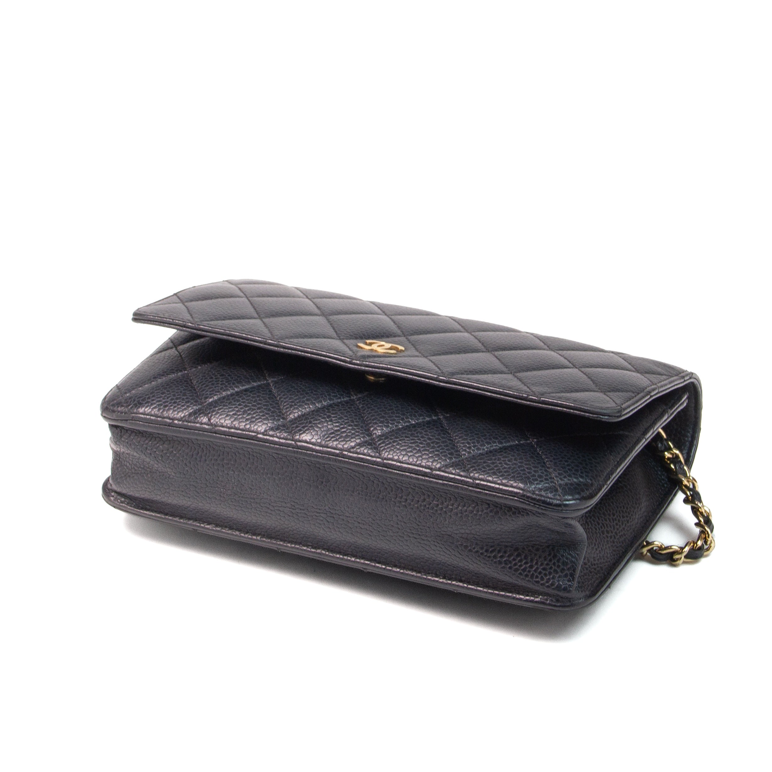 Chanel Caviar Wallet on Chain