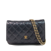 Chanel Caviar Wallet on Chain