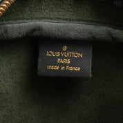 Louis Vuitton Taiga Kendall MM