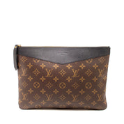 Louis Vuitton Daily Pouch