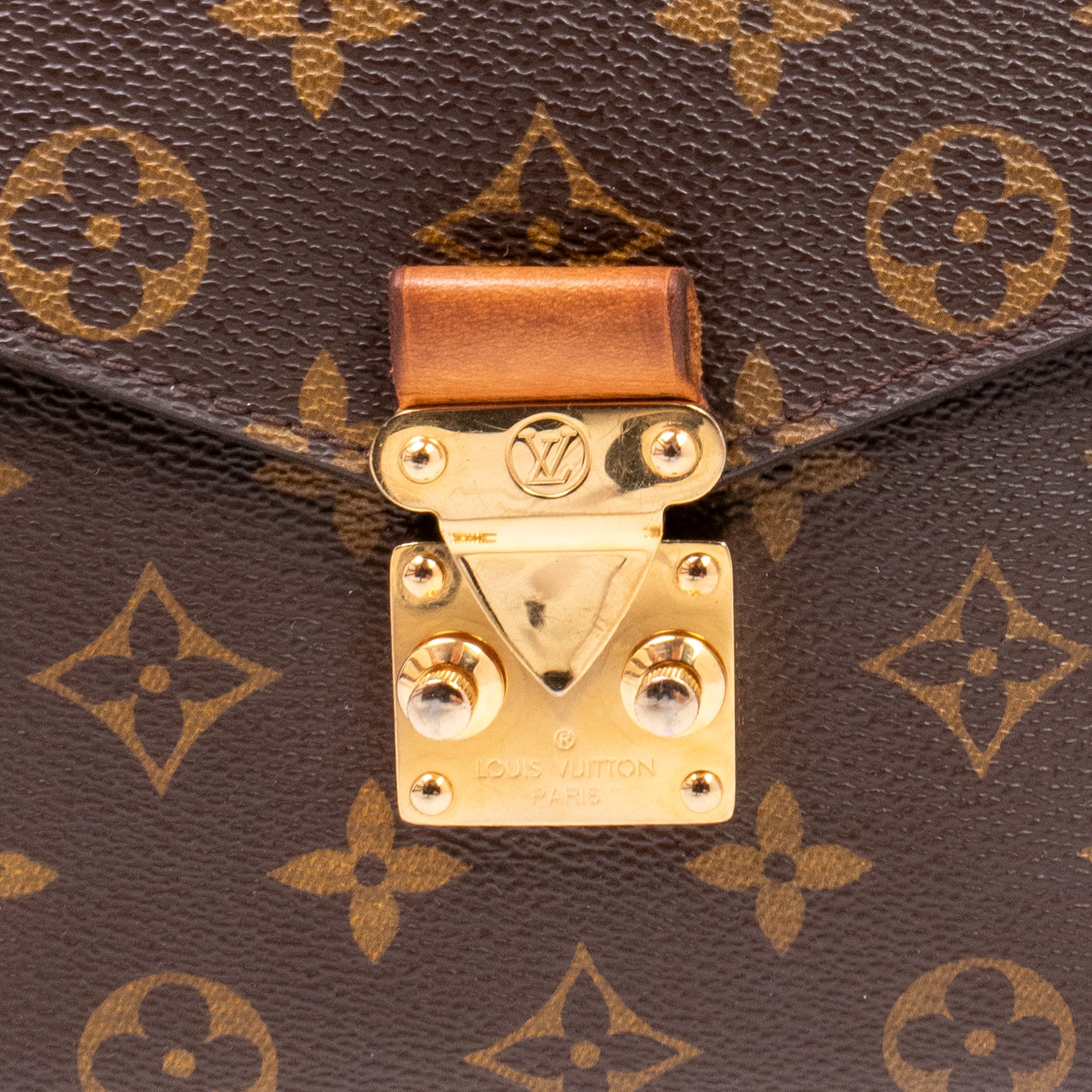 Louis Vuitton Pochette Métis