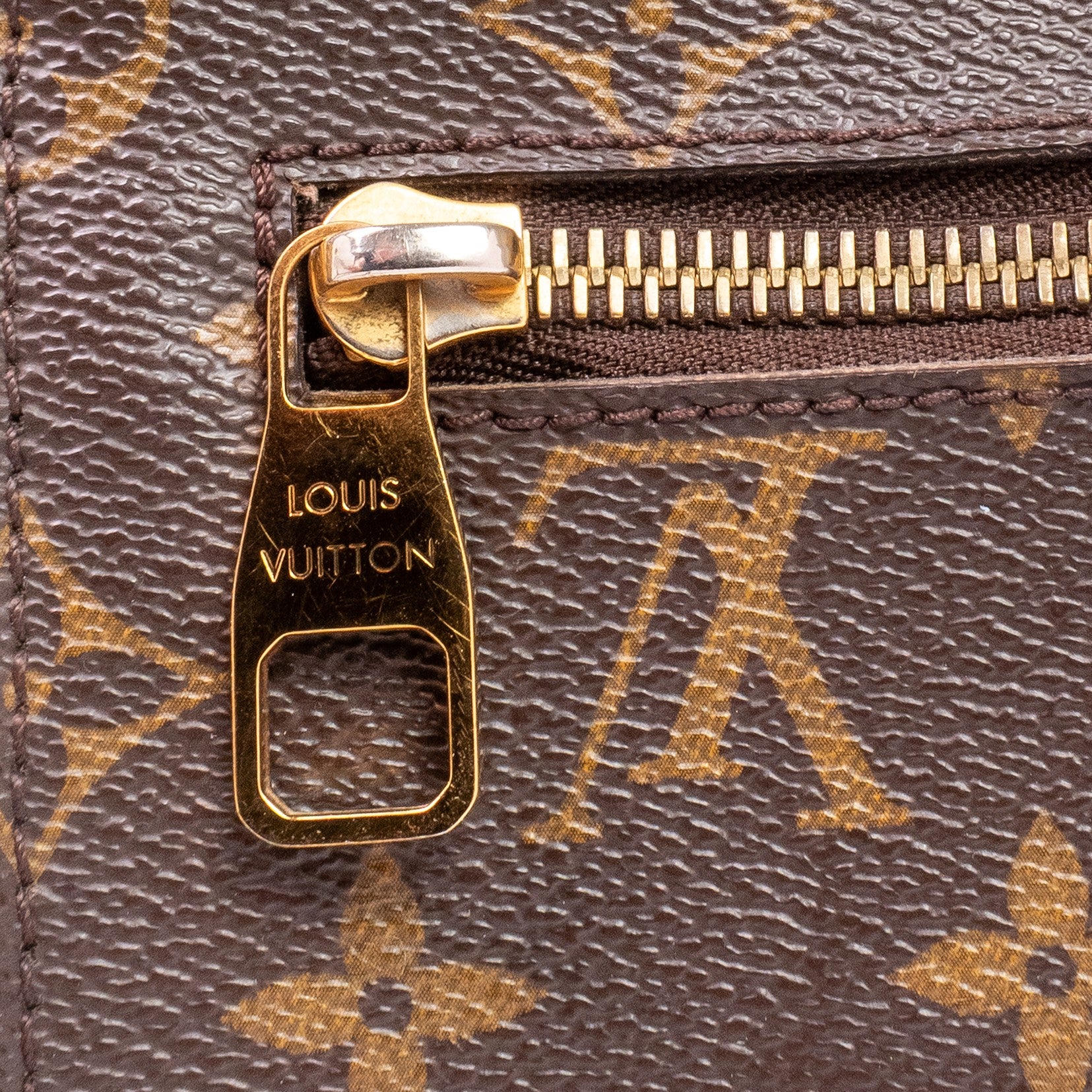 Louis Vuitton Pochette Métis
