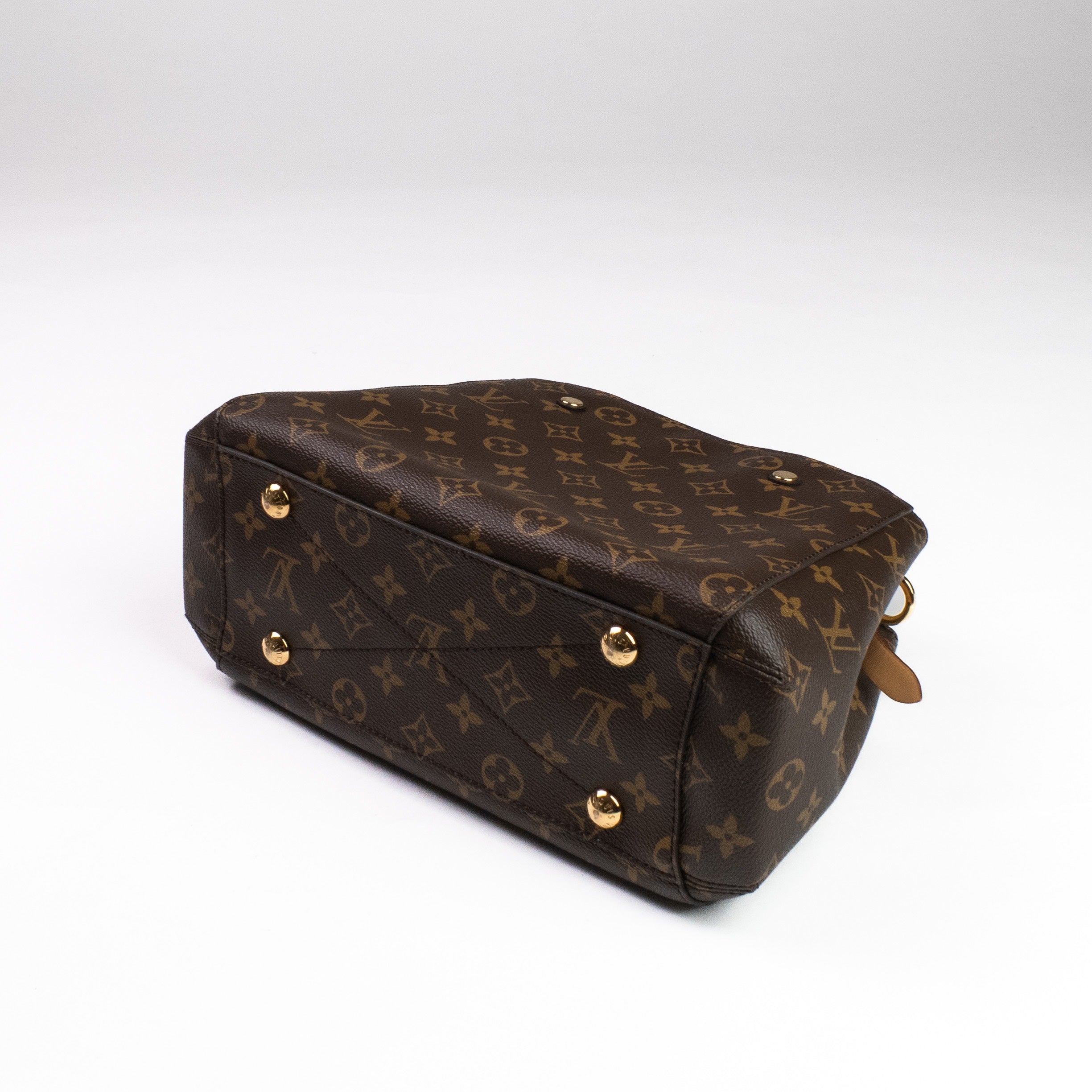 Louis Vuitton Montaigne BB