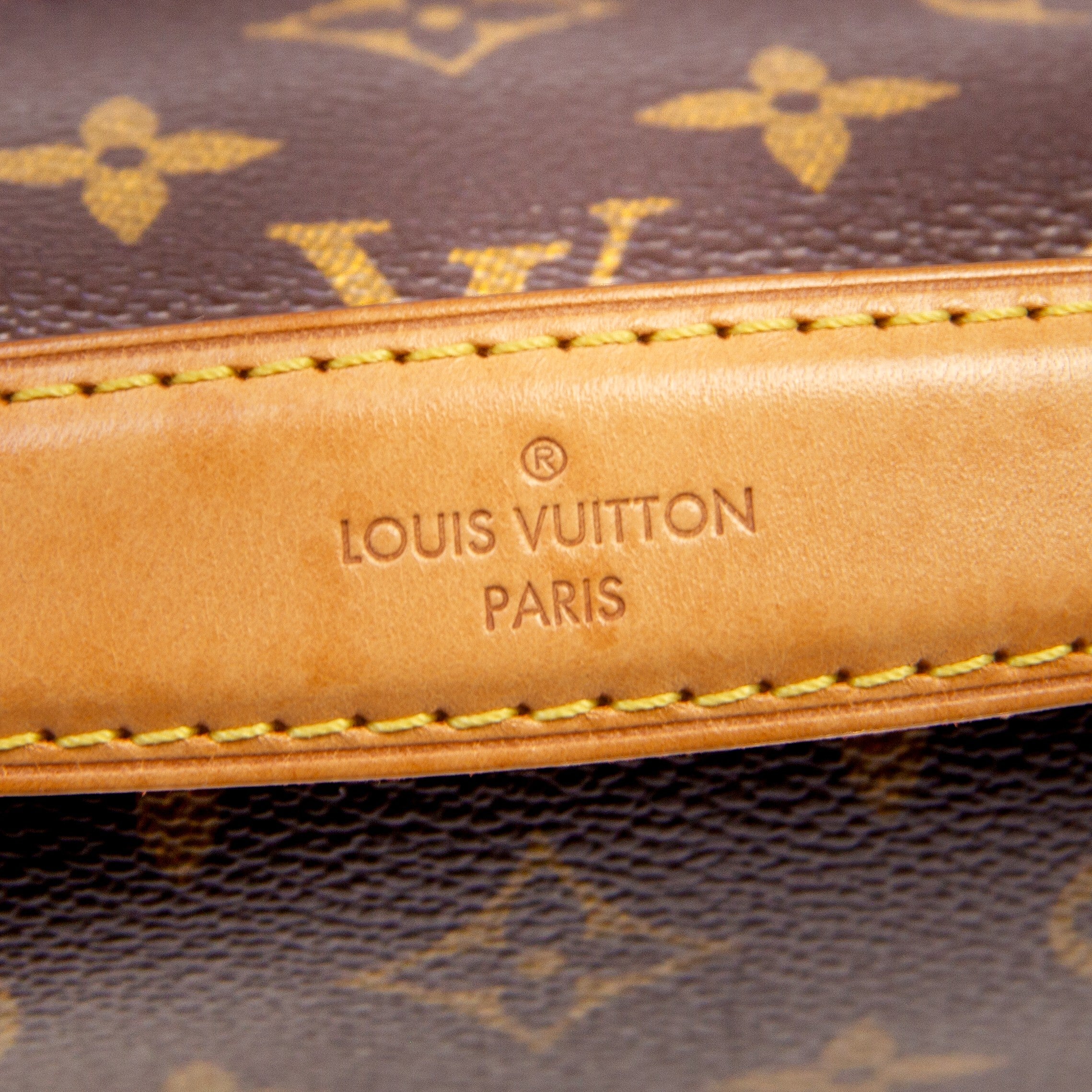 Louis Vuitton Pochette Métis