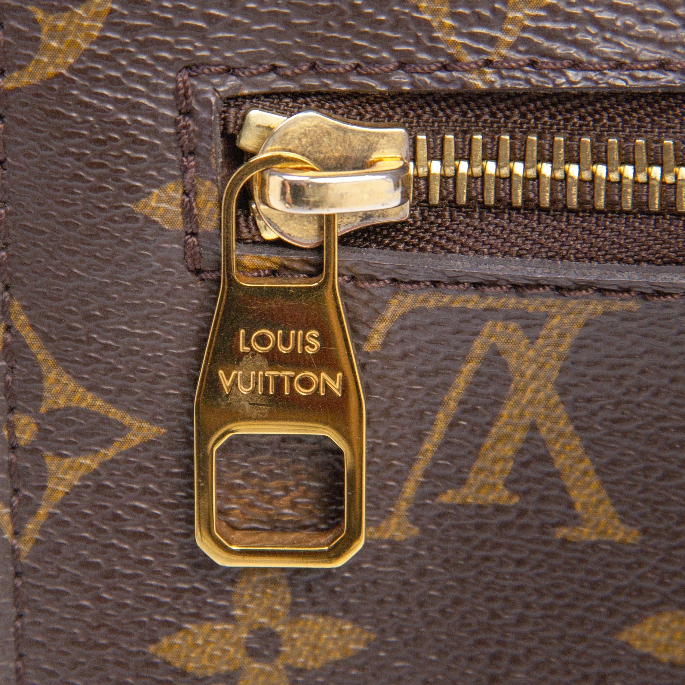 Louis Vuitton Pochette Métis