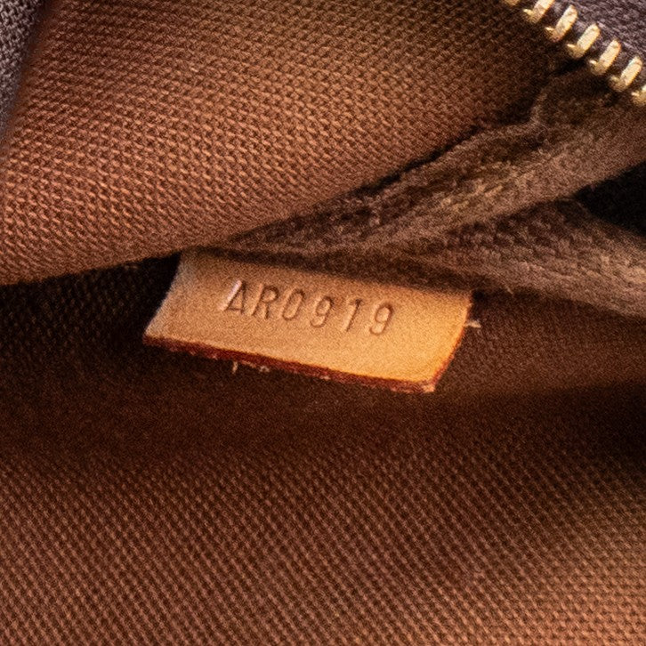 Louis Vuitton Pochette
