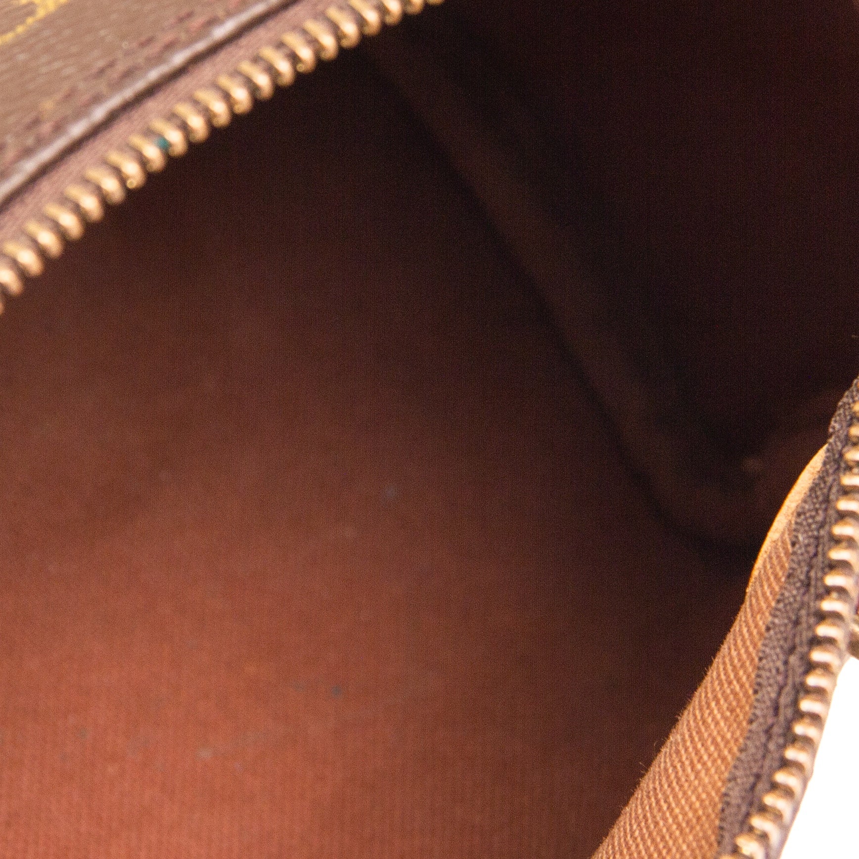 Louis Vuitton Nano Speedy