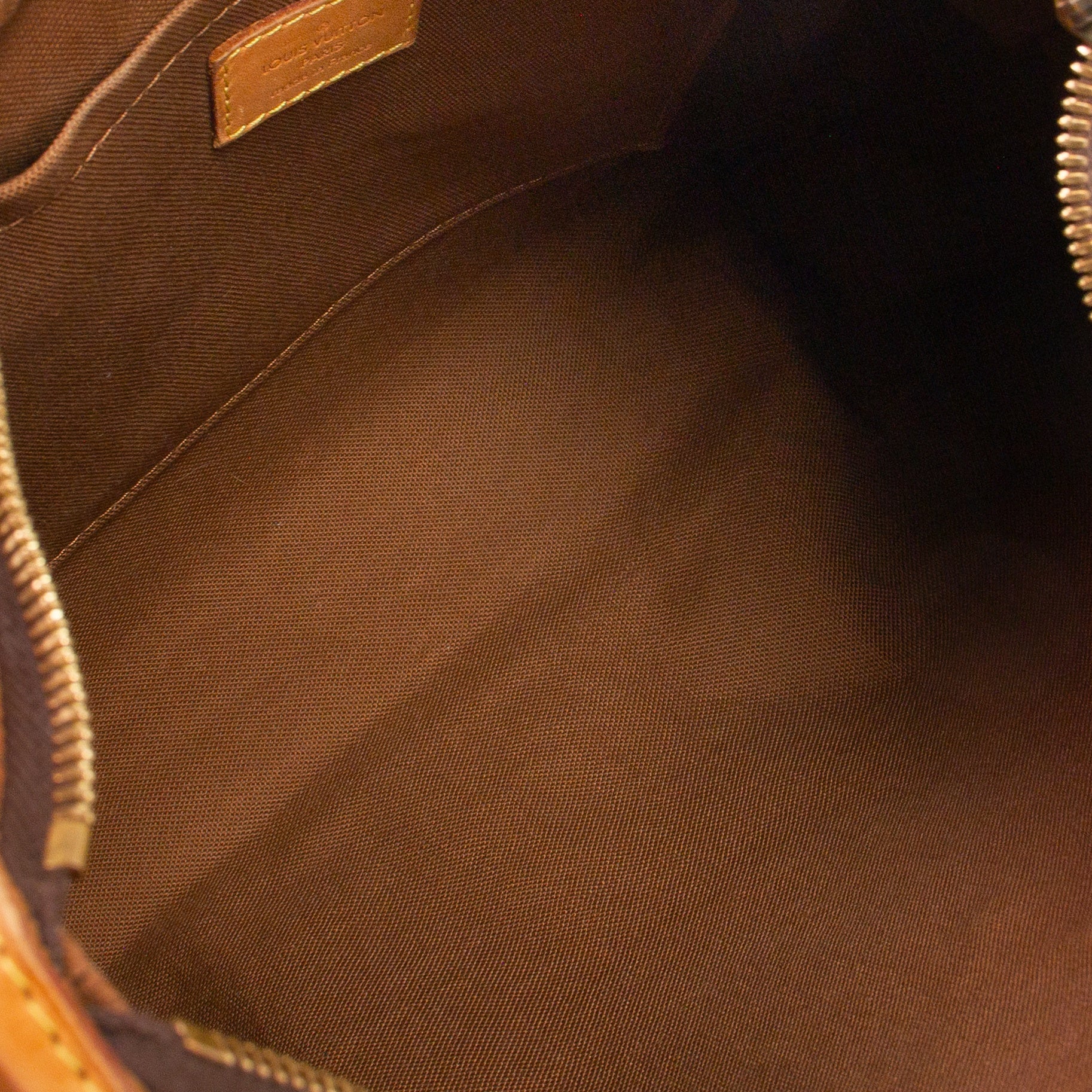 Louis Vuitton Thames GM