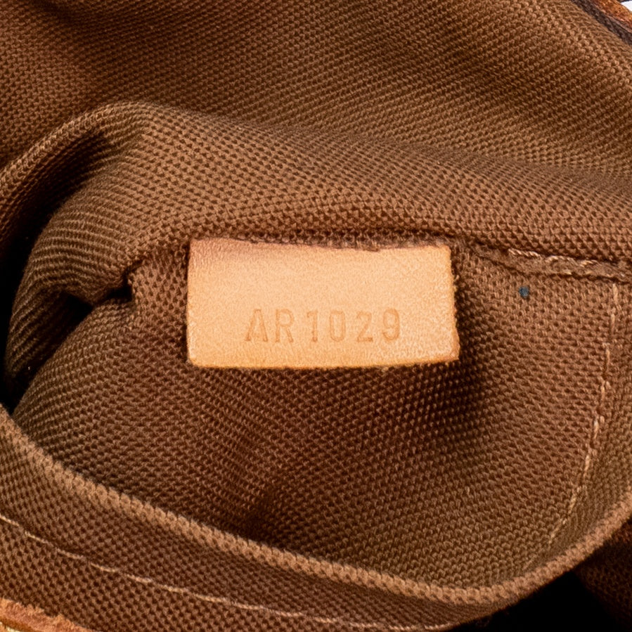 Louis Vuitton Monogram Thames GM