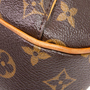 Louis Vuitton Thames PM