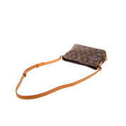 Louis Vuitton Trotteur Crossbody
