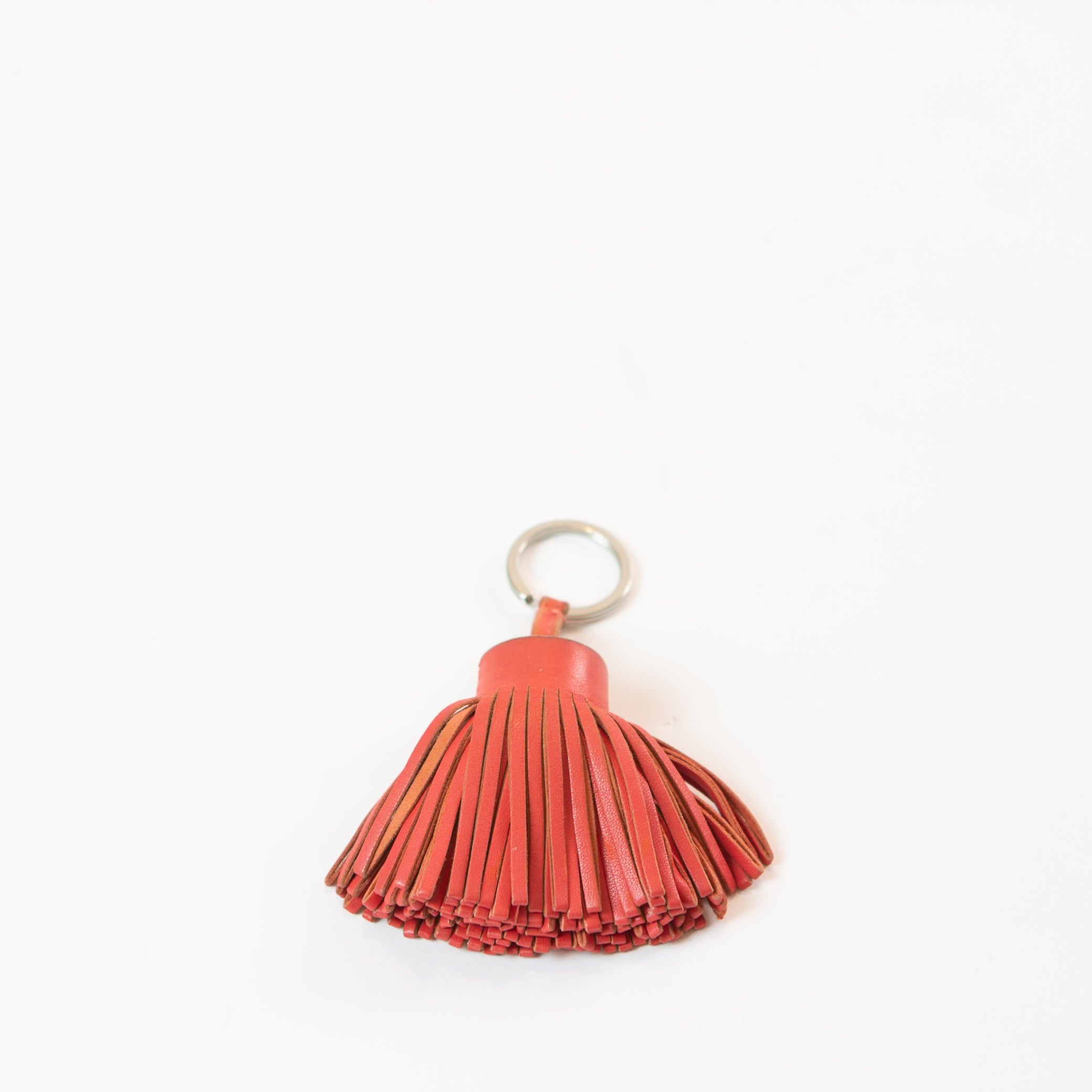 Sncvintage_accessoires_hermes_red_brush_bag_charm-1.jpg