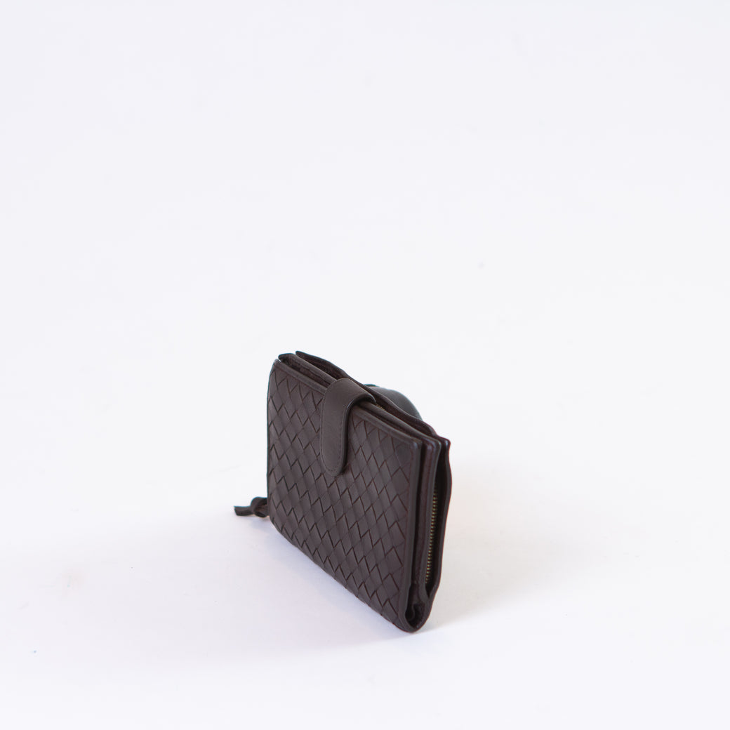 Sncvintage_accessories_bottega_veneta_intrecciato_round_zipper_wallet-02_738fe538-250a-4308-bda3-876f7f974afb.jpg