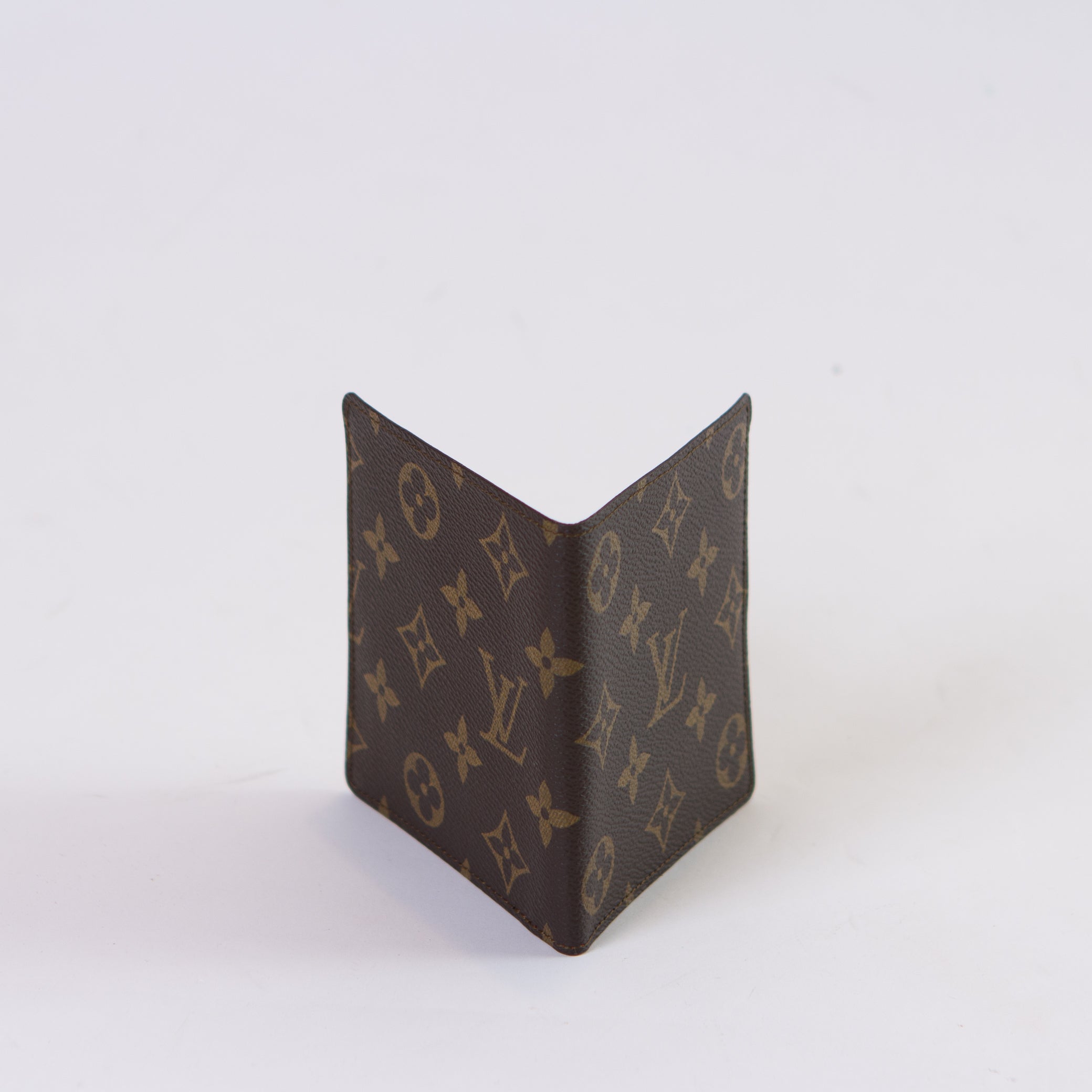 Sncvintage_accessories_louis_vuitton_proto_bier_wallet_863fa-2_37f2fd42-0611-4899-85b0-4790f9962ff9.jpg
