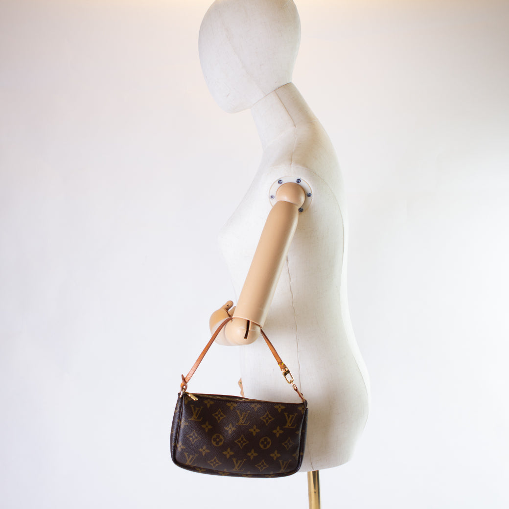 Louis Vuitton Pochette Accessoires