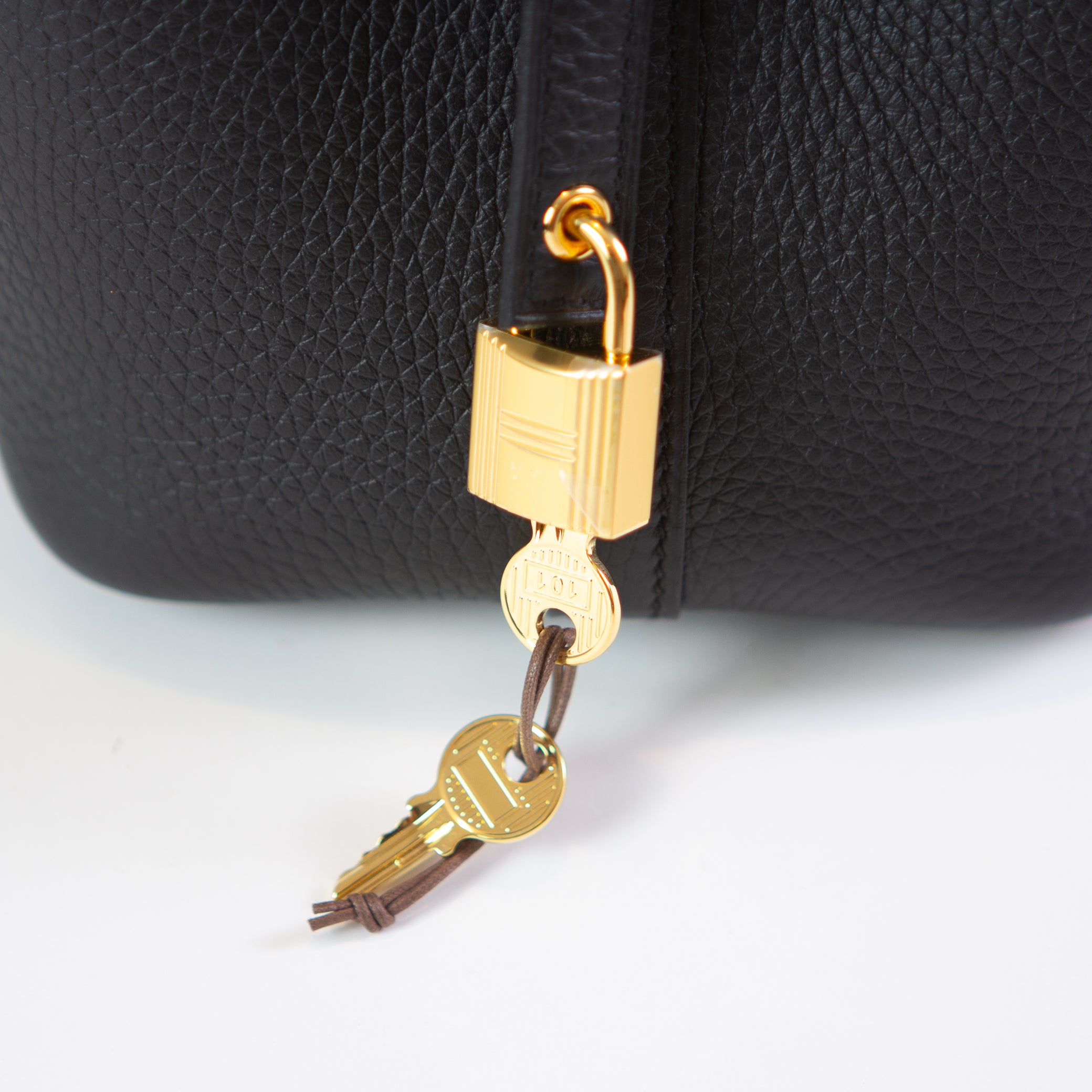 Hermés Picotin 18 Clemence Bag