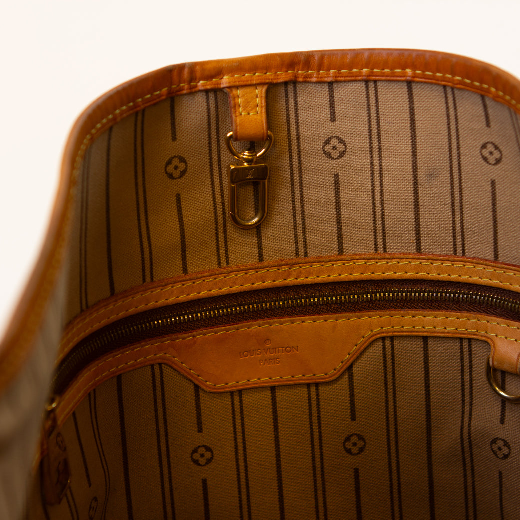 Louis Vuitton Delightful PM