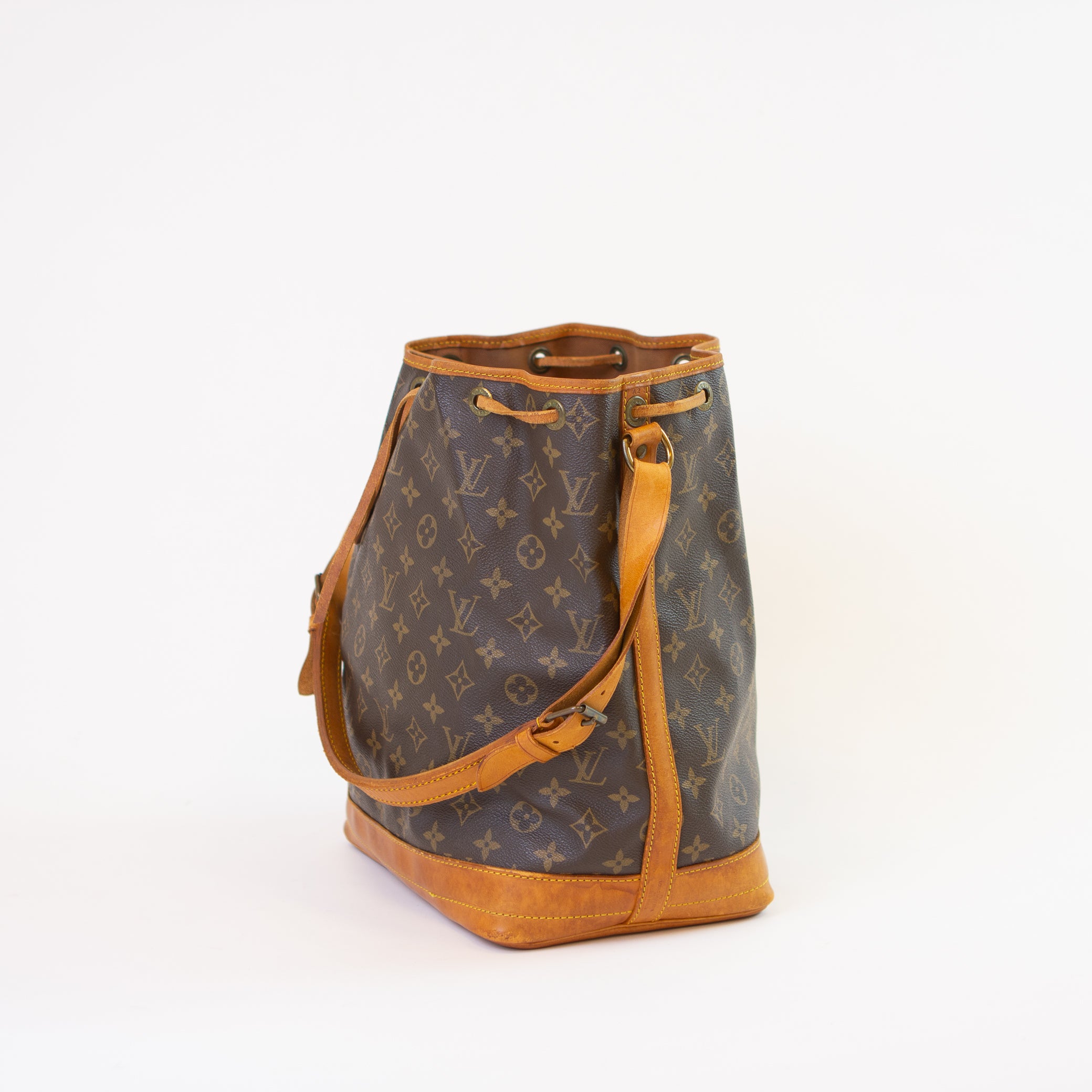 Sncvintage_bags_louis_vuitton_noe_864-02.jpg