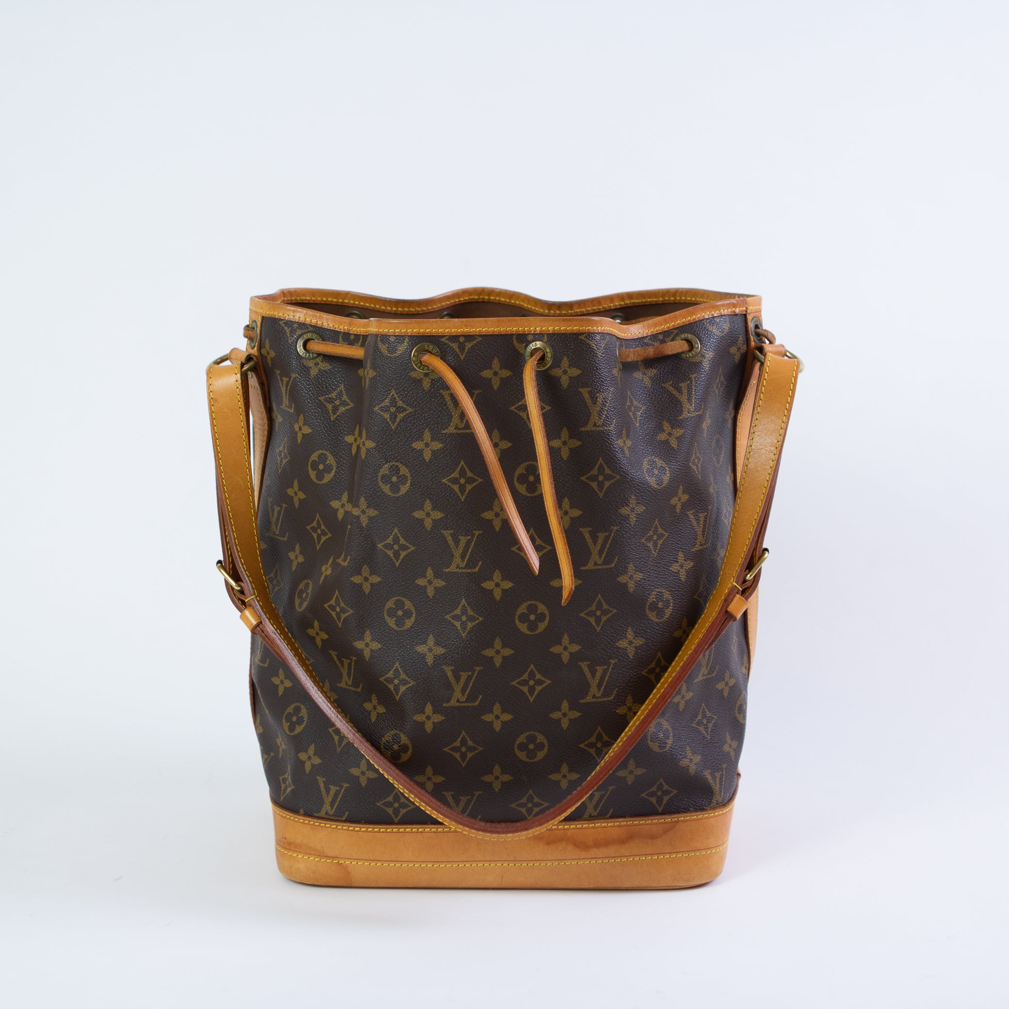 Sncvintage_bags_louis_vuitton_noe_ar1918-01.jpg