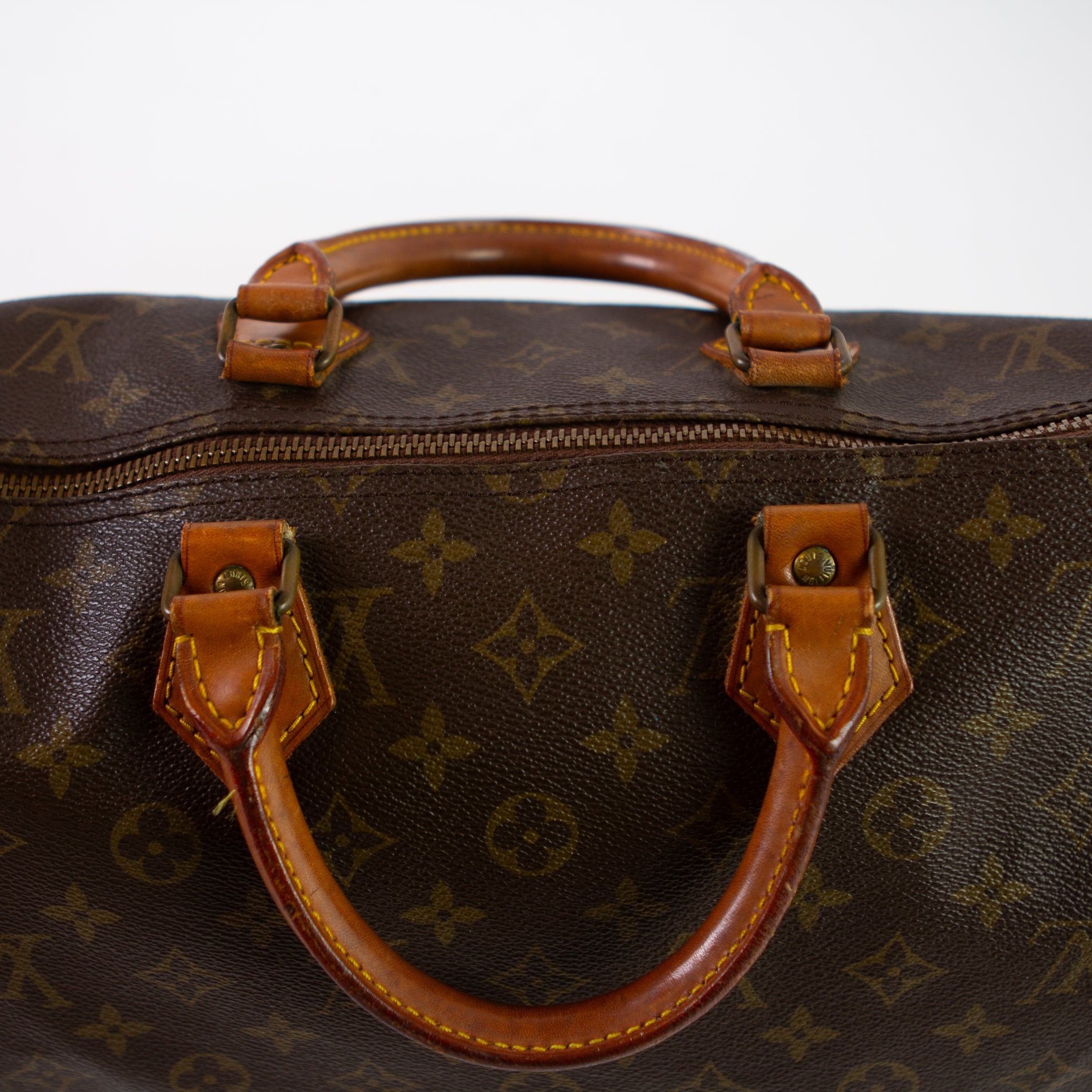 Louis Vuitton Speedy 35