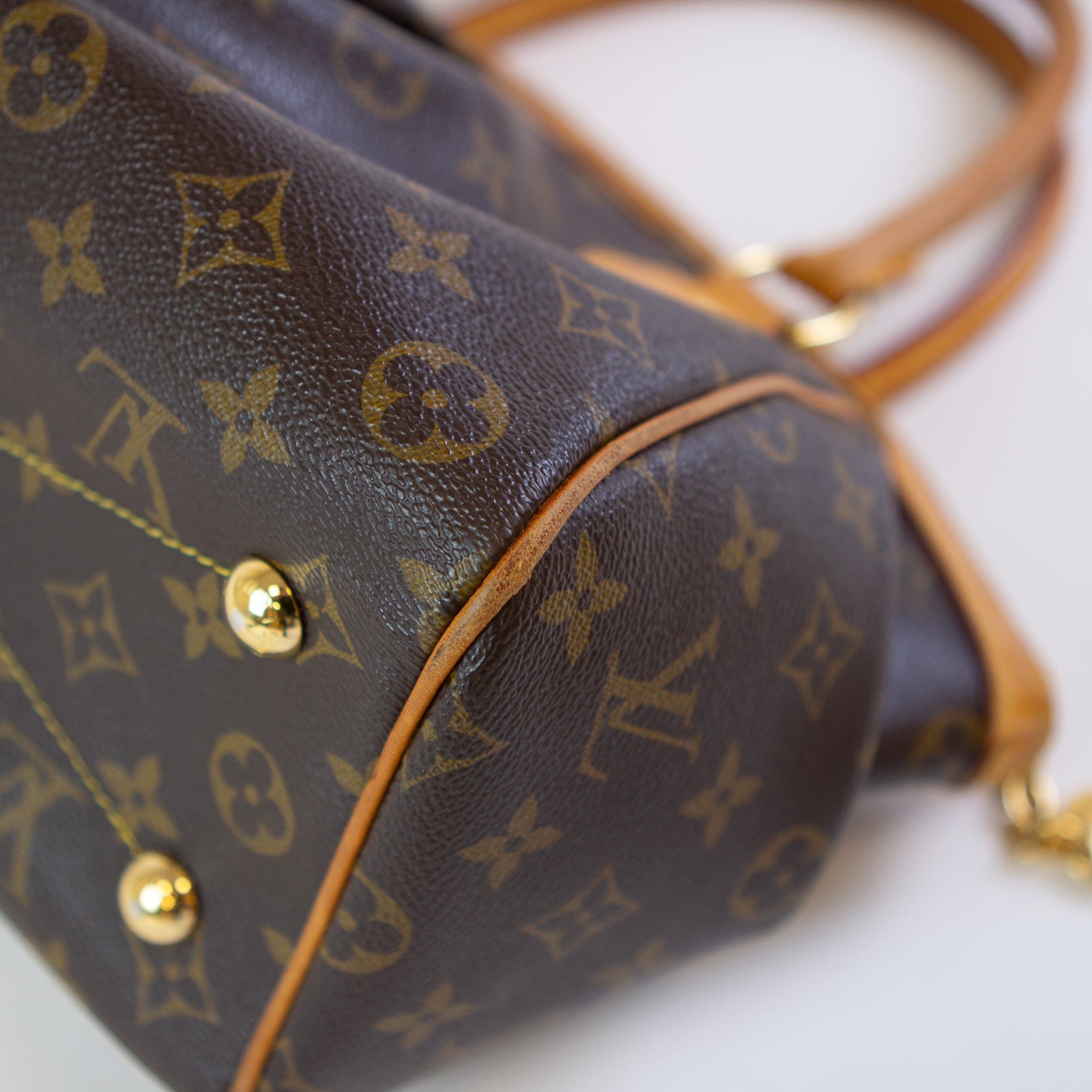 Louis Vuitton Tivoli Pm