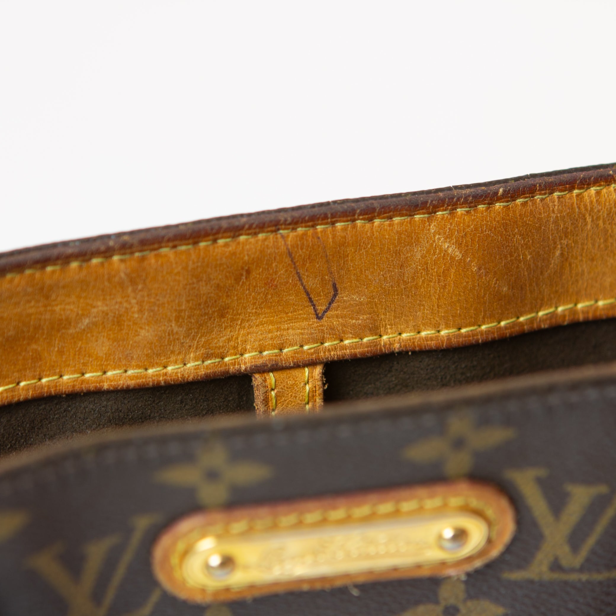 Louis Vuitton Wilshire MM