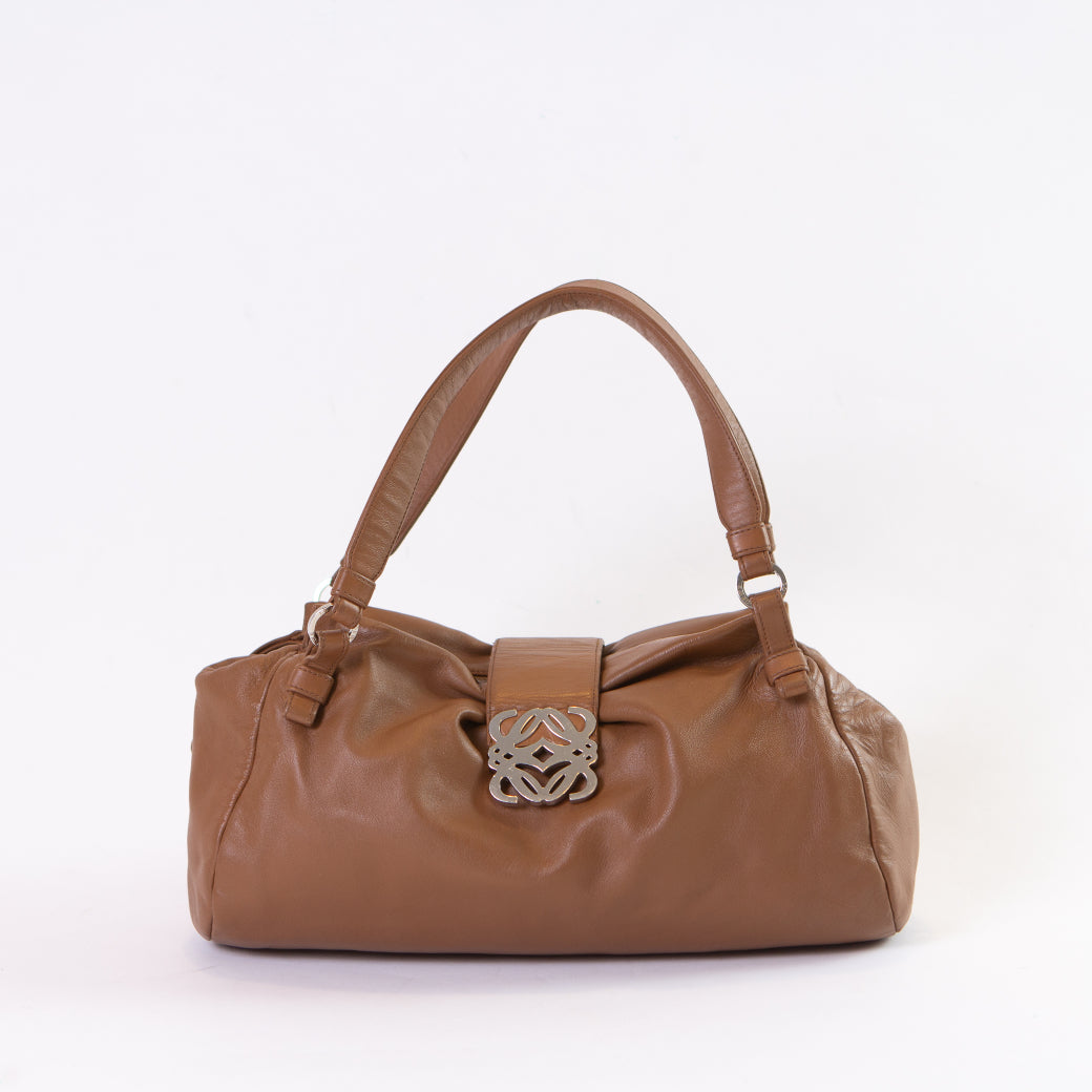 Sncvintage_bags_lowe_anagram_brown_leather-01_a951742d-b657-4f9c-8b1a-31d23e670f1d.jpg