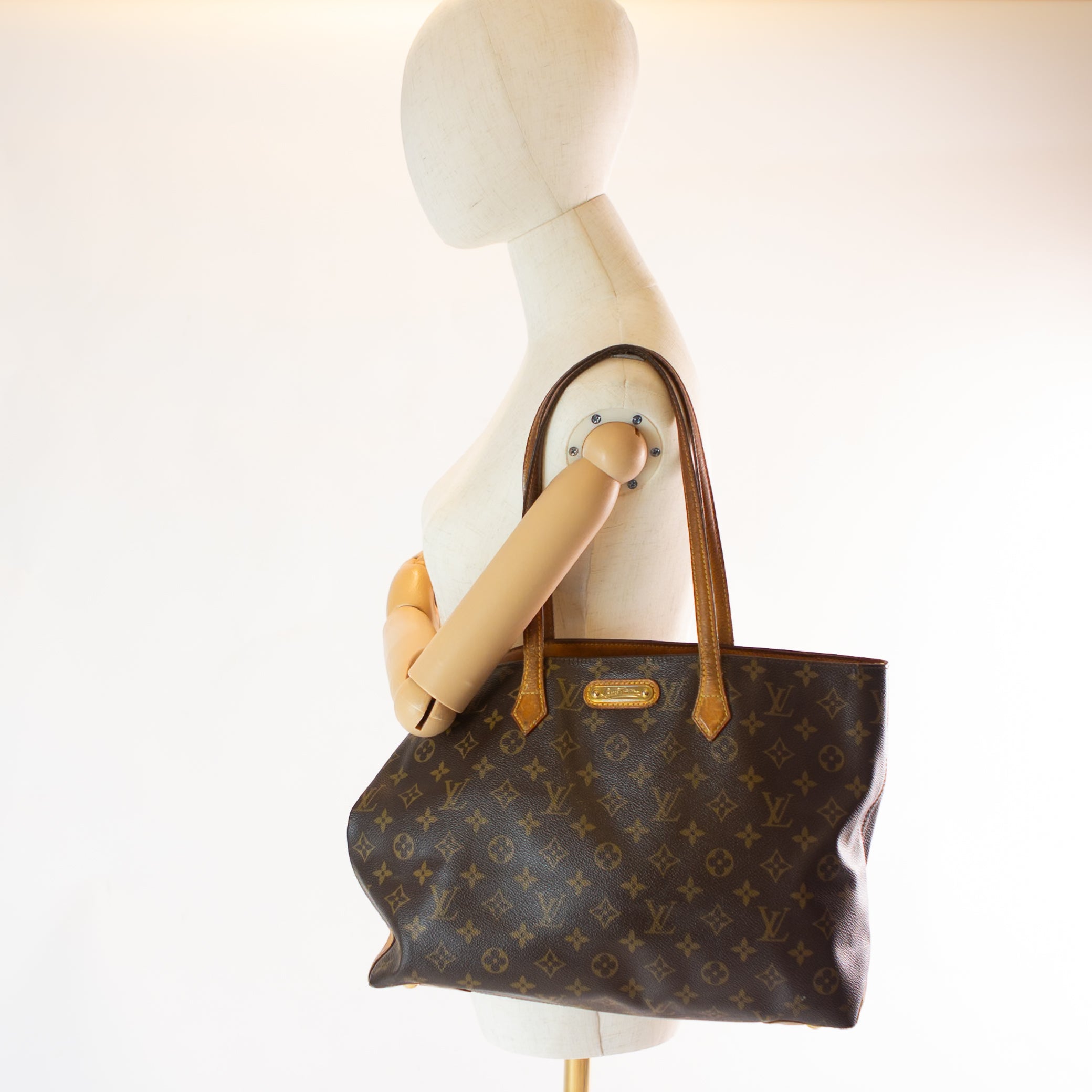 Louis Vuitton Wilshire MM