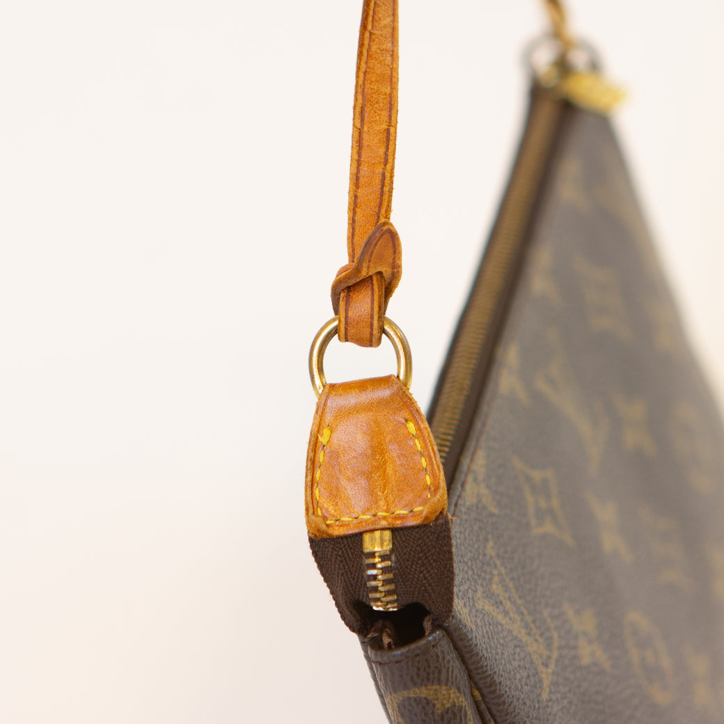 Louis Vuitton Pochette Accessoires