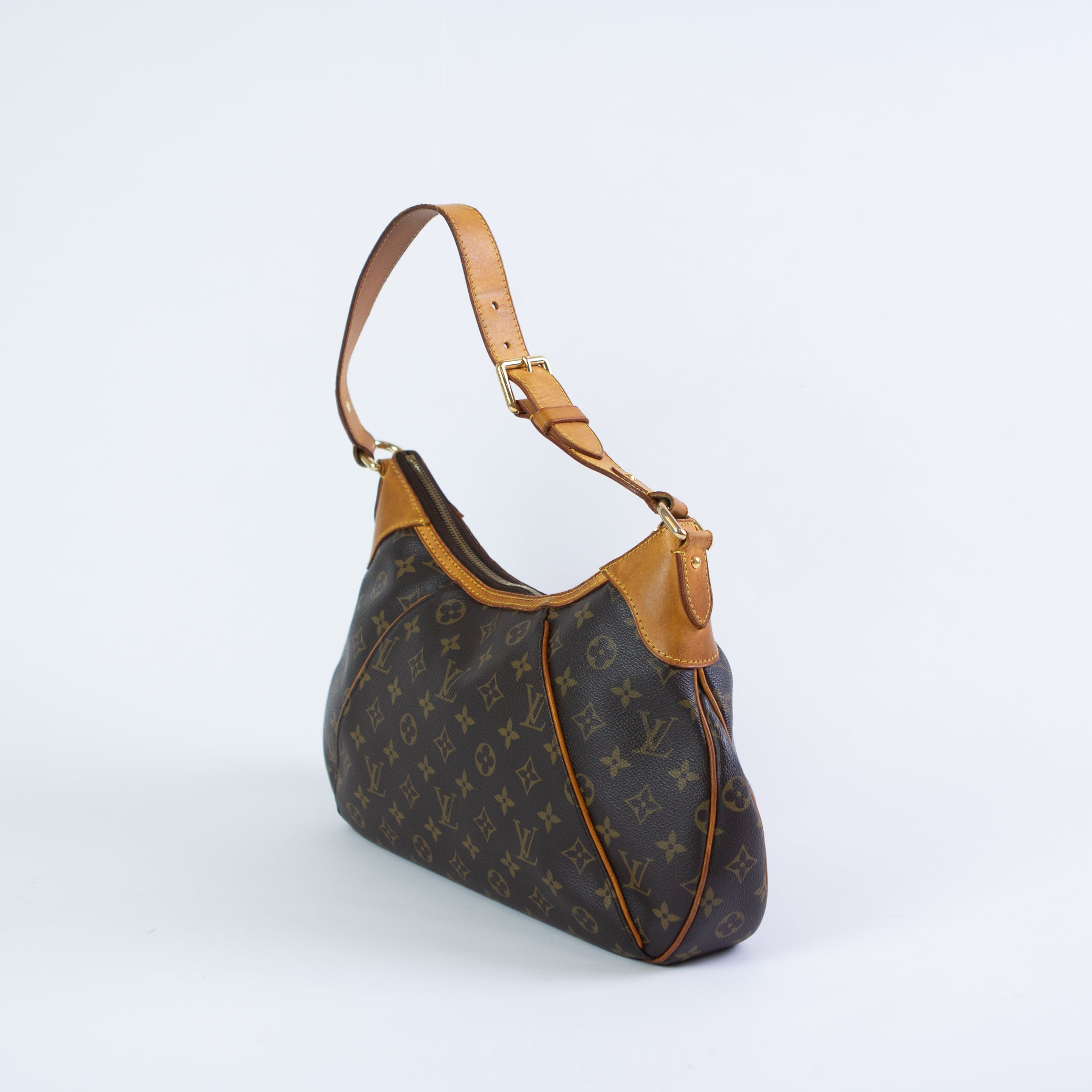 Louis Vuitton Thames GM