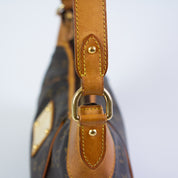 Louis Vuitton Thames GM
