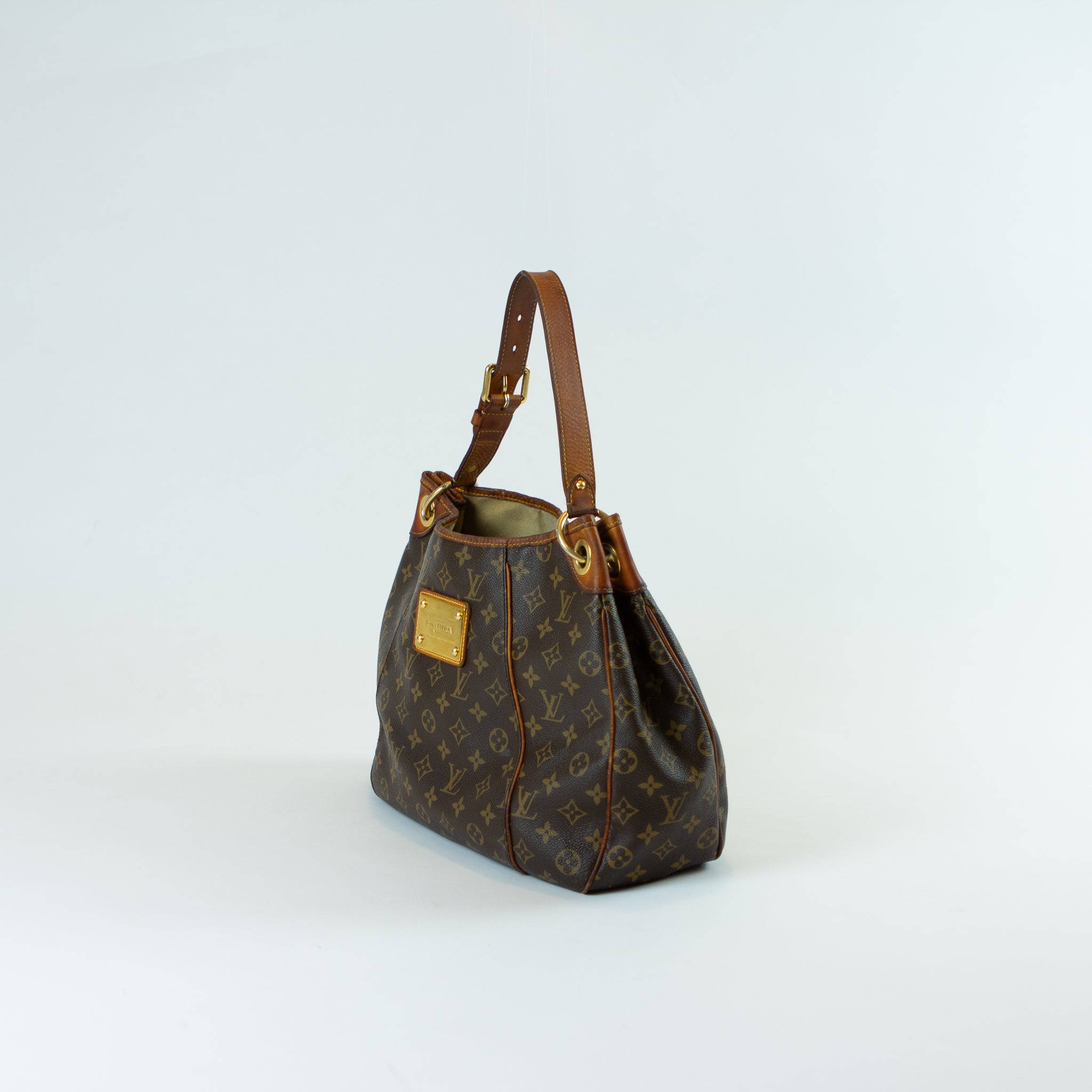 Galliera lv online