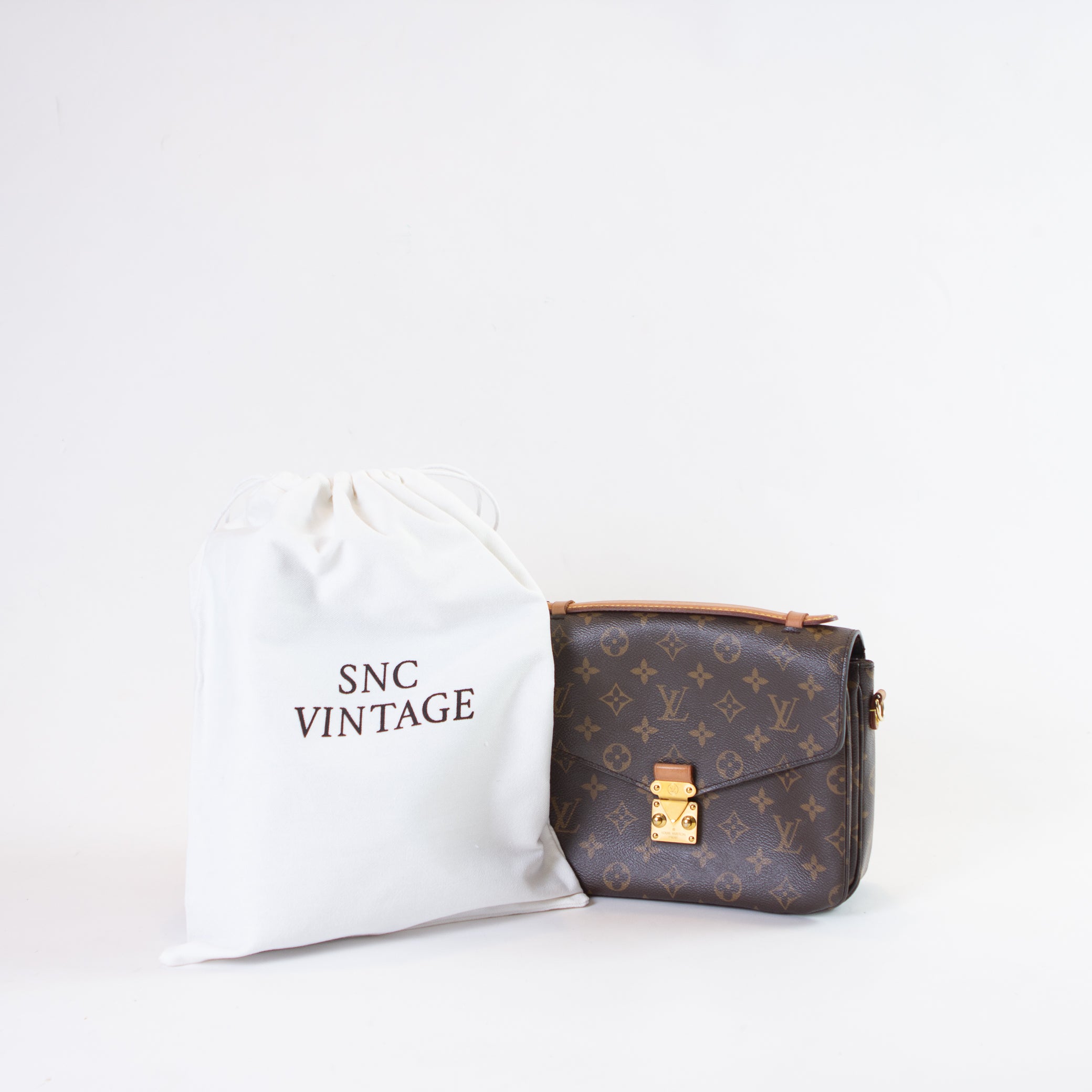 Sncvintage_dustbags-1.jpg