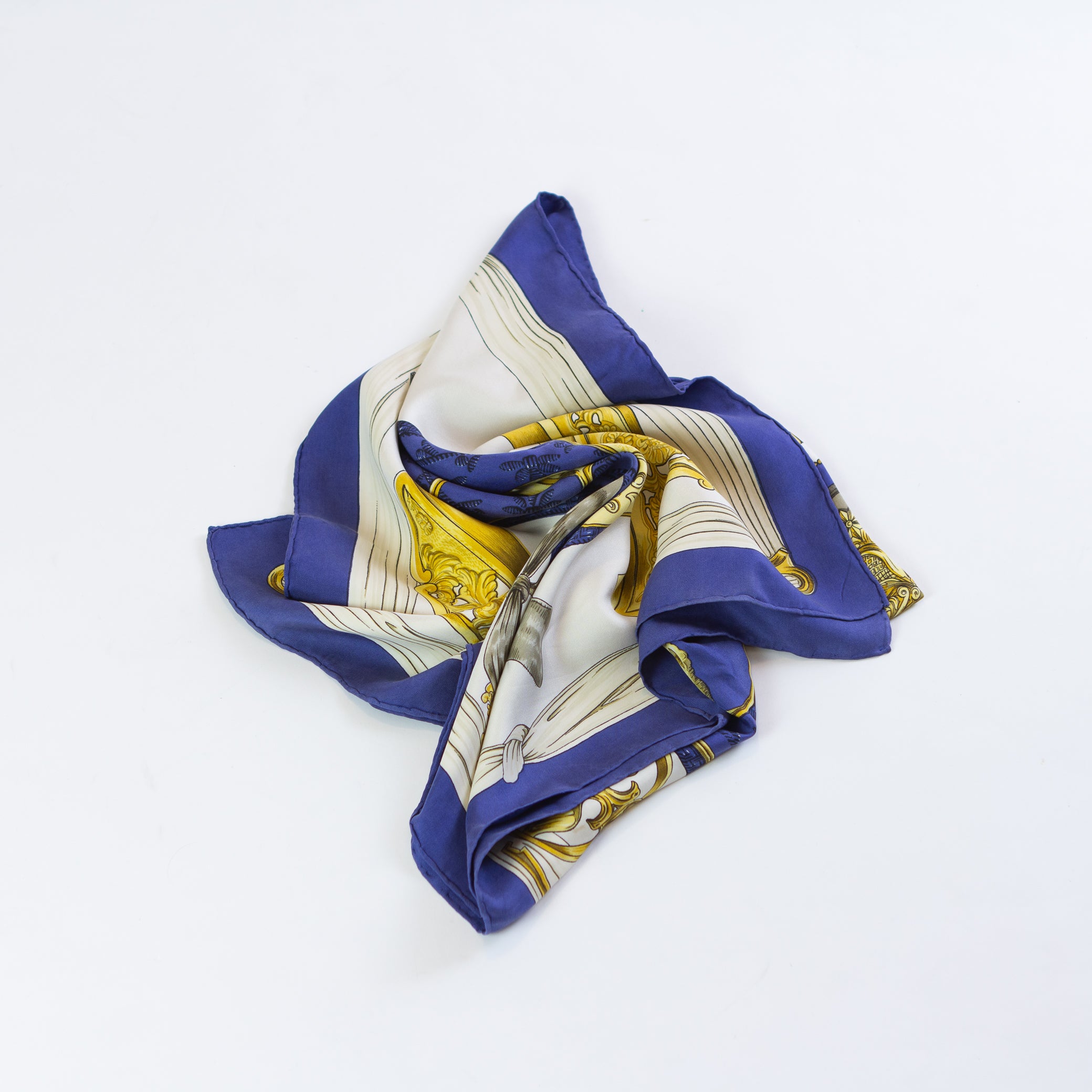 Sncvintage_scarfs_hermes_carre_90_new-2.jpg