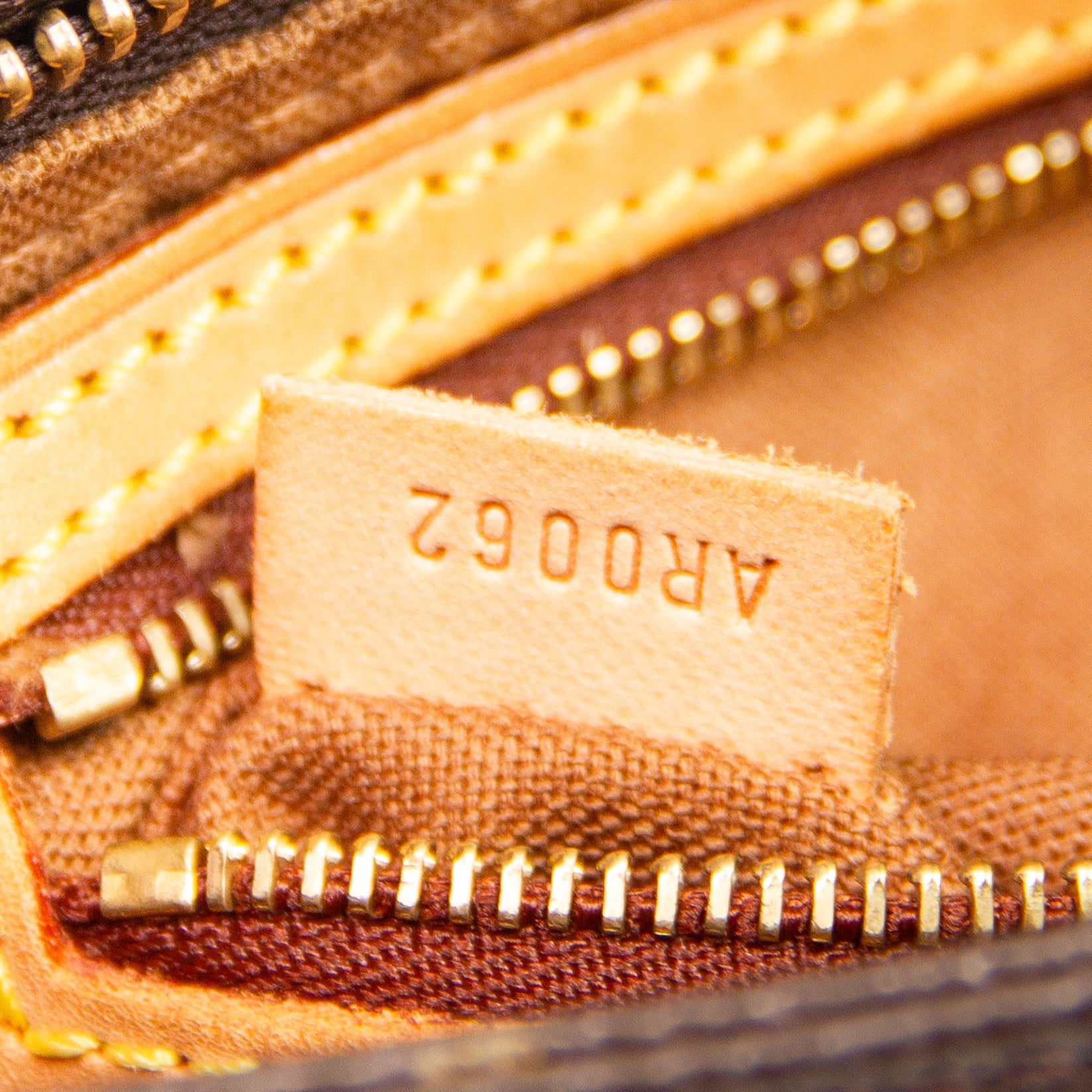 Louis Vuitton Trotteur